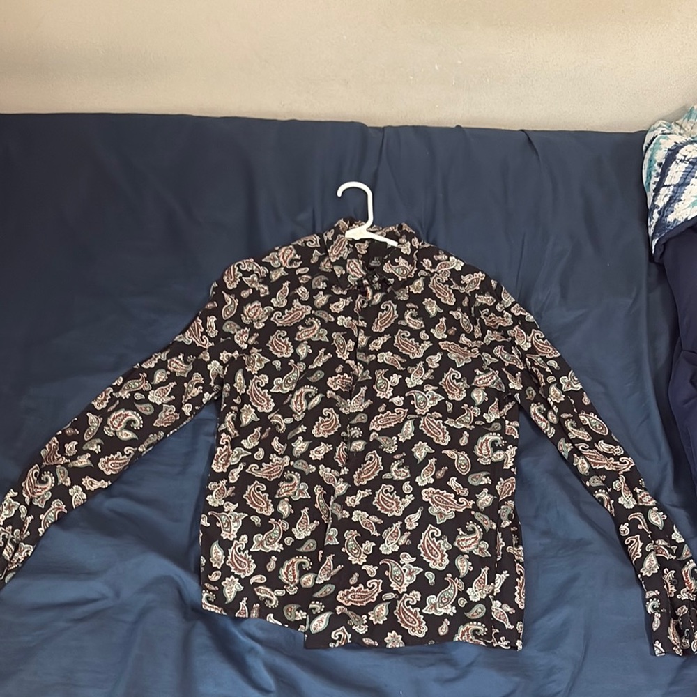 Black Paisley Casual Button Down Shirt ( H&M )